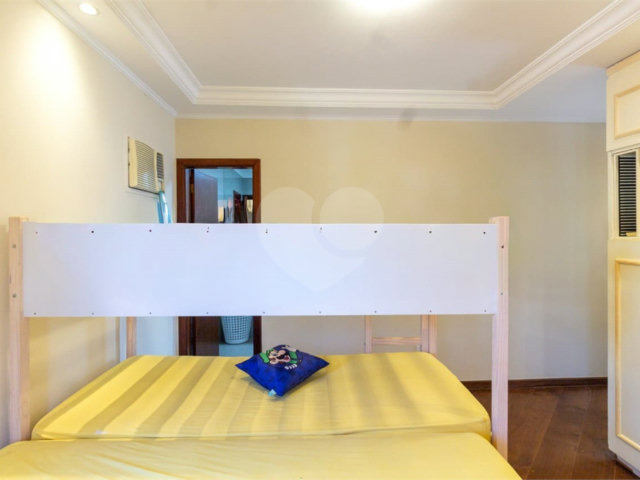 Casa à venda com 3 suítes no condomínio Da Serra, São Paulo - SP