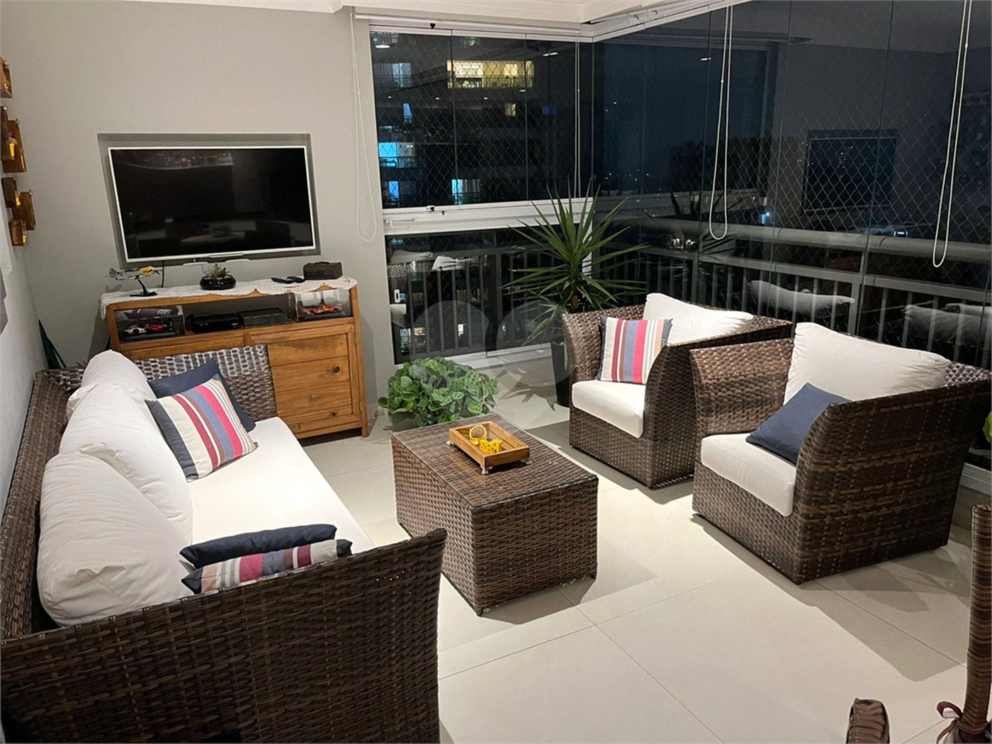 Apartamento à venda com 3 suítes em Vila Andrade, São Paulo, SP