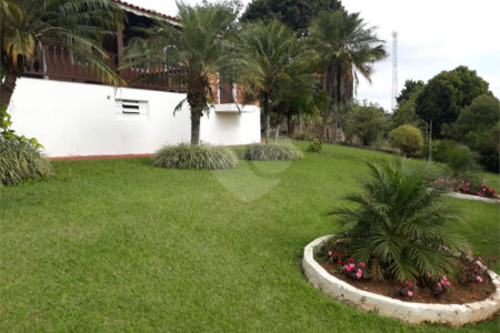 Chácara à venda com 4 quartos, sendo 2 suítes, em Jardim Conceição, São Roque, SP
