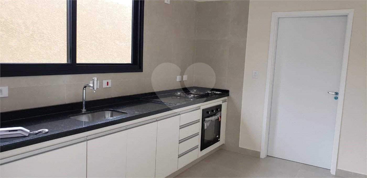 Casa para alugar com 3 quartos, sendo 1 suíte,  em Jardim dos Pinheiros, Atibaia, SP