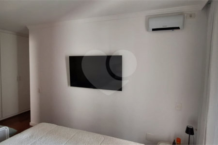 Apartamento à venda com 3 quartos, sendo 1 suíte, em Planalto Paulista, São Paulo, SP