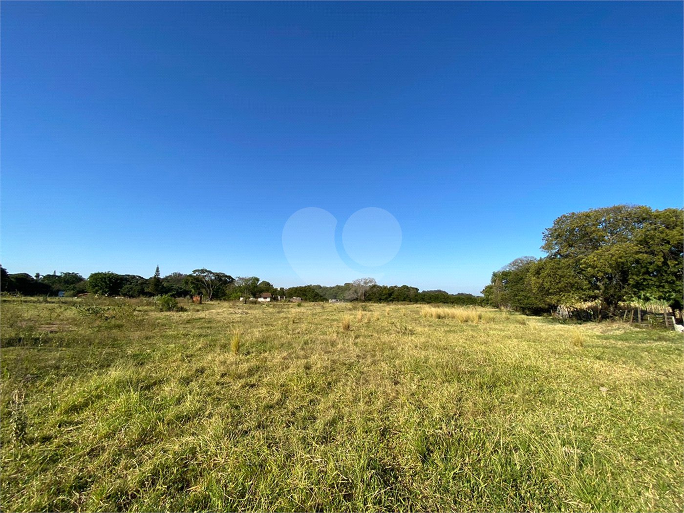 Área de terra para venda no Jardim Embaré,