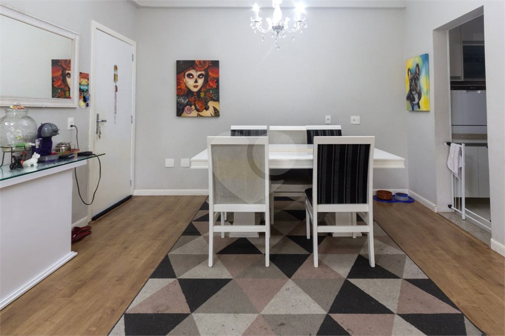 Apartamento à venda com 3 quartos, sendo 1 suíte, em Capela, Vinhedo, SP