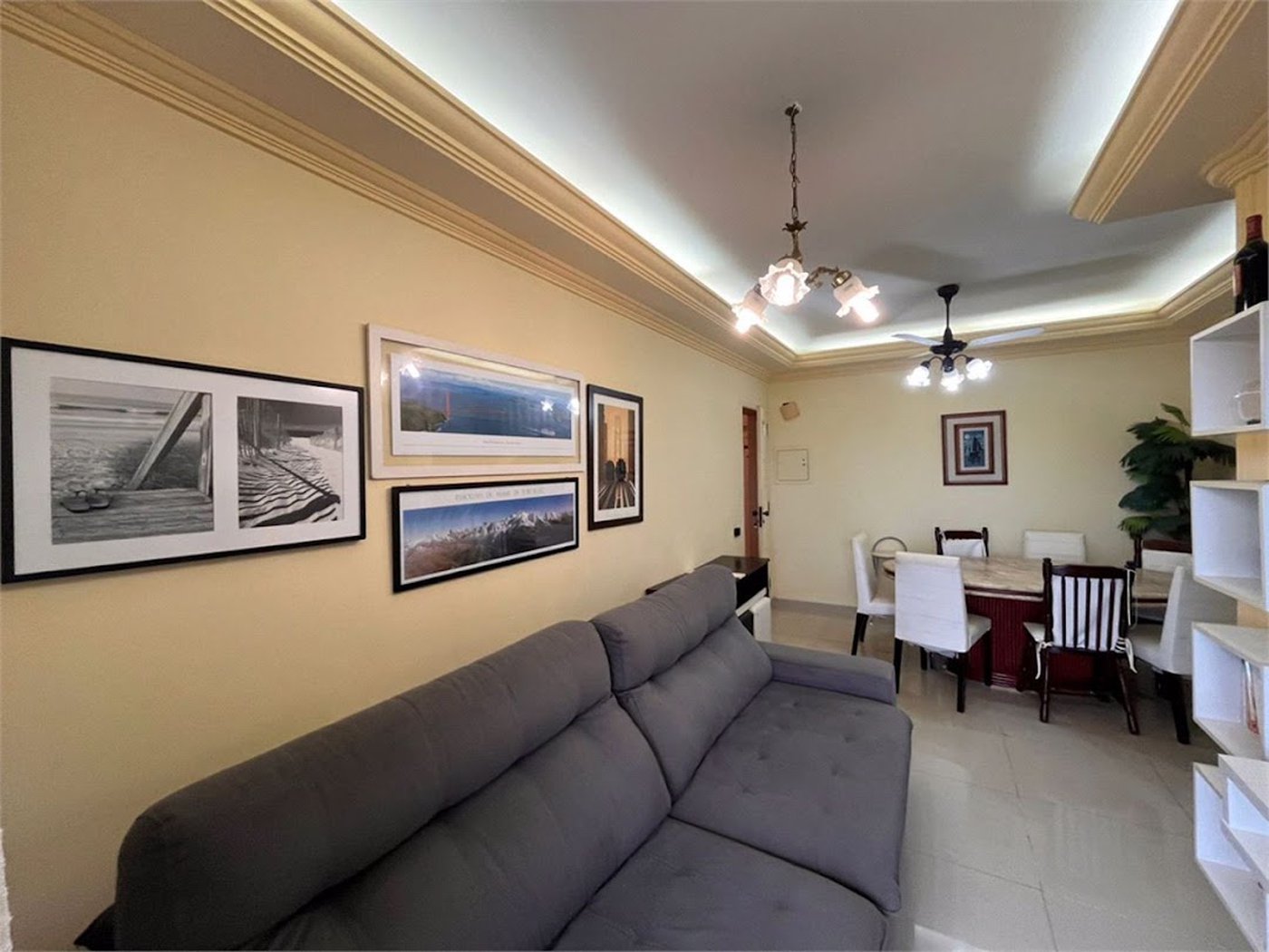 Apartamento com 2 dormitórios à venda, 65 m² por R$ 424.000,00 - Vila Júlia - Guarujá/SP