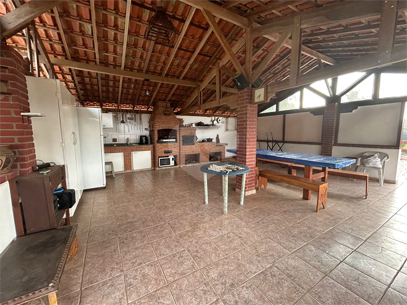 Casa em condomínio à venda com 3 quartos, sendo 1 suíte,  no Centro, Bom Jesus dos Perdões, SP