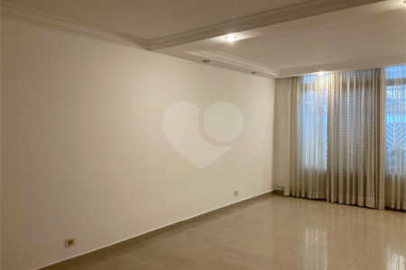 Casa para alugar com 3 quartos, sendo 1 suíte, em Santo Amaro, São Paulo, SP