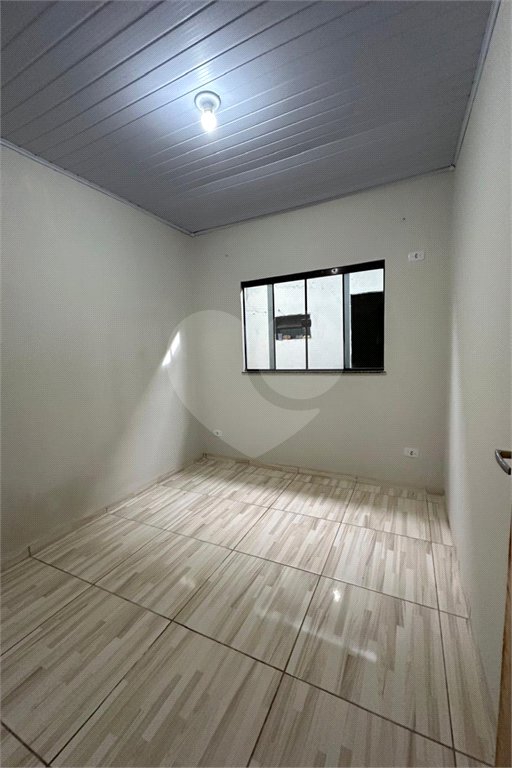 Casa à venda com 4 quartos, sendo 1 suíte, em Residencial Ponta Porã II, Ponta Porã, MS
