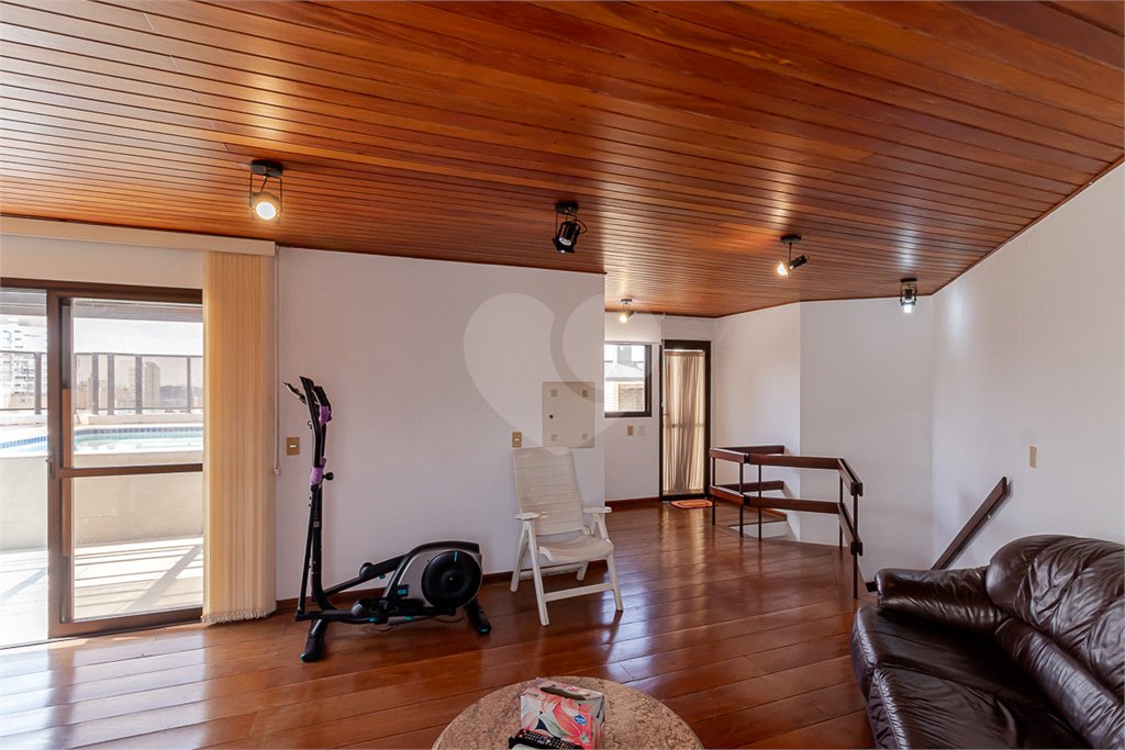 Apartamento à venda com 3 suítes em Aclimação, São Paulo, SP