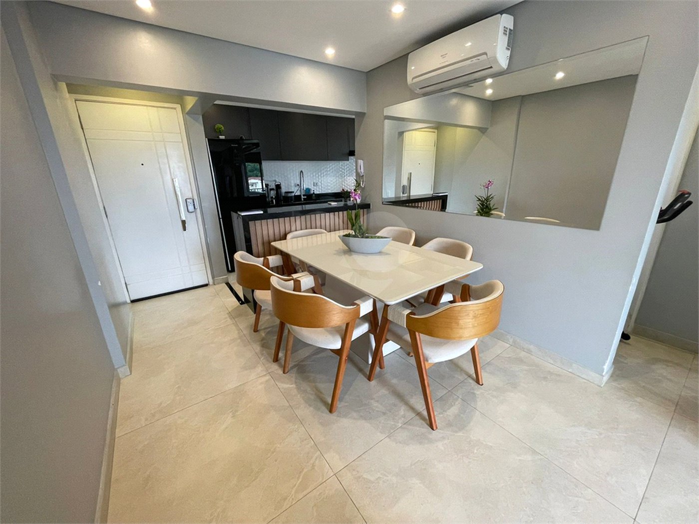 Apartamento à venda com 2 quartos em Vila Pereira Barreto, São Paulo, SP