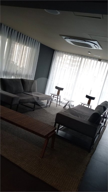 Apartamento à venda com 1 quarto em Cerqueira César, São Paulo, SP