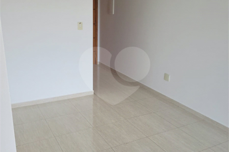 Apartamento à venda com 2 quartos em Horto, São Paulo, SP