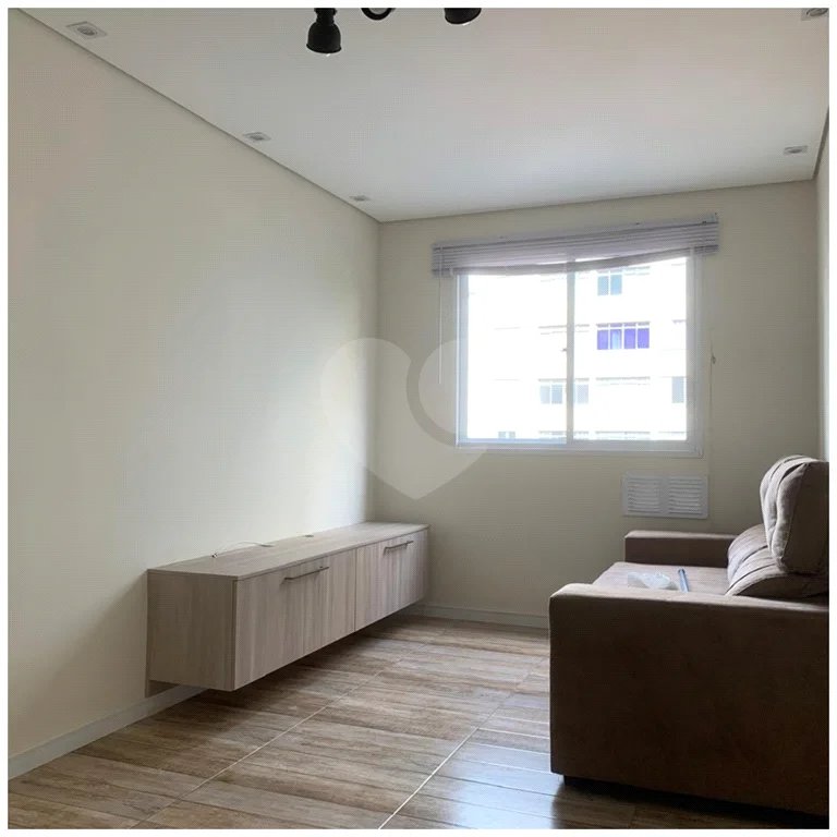 Apartamento à venda na Frei Caneca, 28 m², 1 quarto