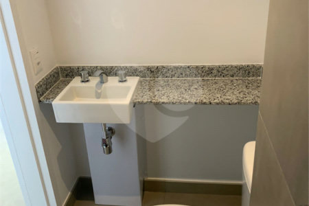 Studio à venda ou para alugar com 1 suíte em Indianópolis, São Paulo, SP