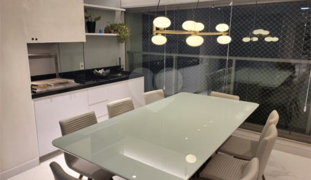 Apartamento à venda com 3 suítes em Indianópolis, São Paulo, SP