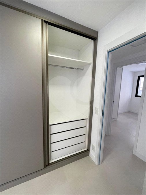 Apartamento à venda com 3 quartos, sendo 1 suíte, em Maracanã, Rio de Janeiro, RJ