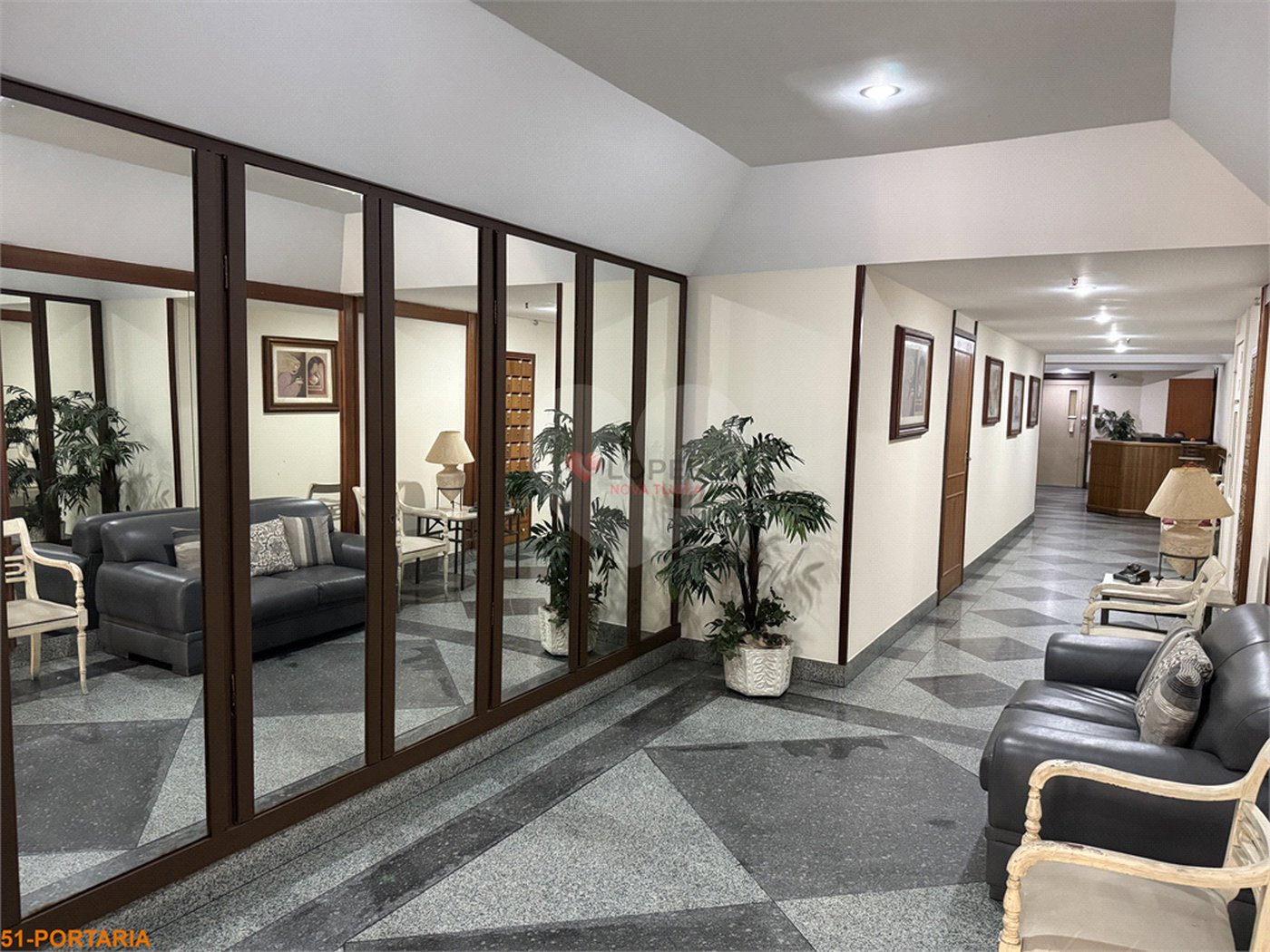 Apartamento à venda com 4 quartos, sendo 1 suíte, em Tijuca, Rio de Janeiro, RJ