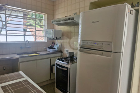 Casa à venda com 3 quartos, sendo 1 suíte, em Chácara Monte Alegre, São Paulo, SP