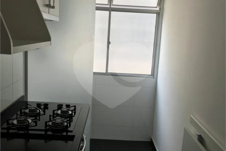 Apartamento à venda com 2 quartos em Vila Regina, São Paulo, SP
