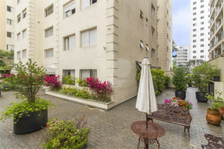 Apartamento à venda com 3 quartos, sendo 1 suíte,  em Sumarezinho, São Paulo, SP