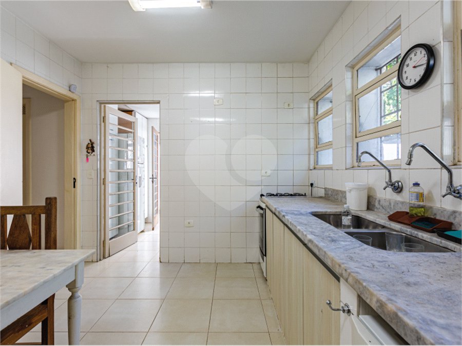 Casa à venda com 3 suítes em Alto de Pinheiros, São Paulo, SP