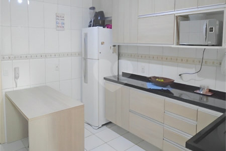 Casa à venda com 3 quartos, sendo 1 suíte, no condomínio Alonso - Diogo de Azevedo, São Paulo - SP