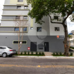 Condomínio fechado na Vila Éster