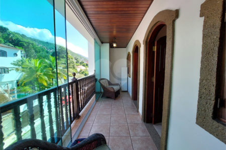 Casa de Vila à venda com 4 quartos, sendo 2 suítes, em Tijuca, Rio de Janeiro, RJ