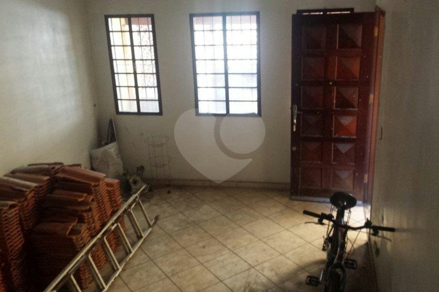 Sobrado à venda com 3 quartos em Tremembé, São Paulo, SP