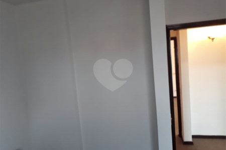 Apartamento à venda com 2 quartos em Vila Regente Feijó, São Paulo, SP