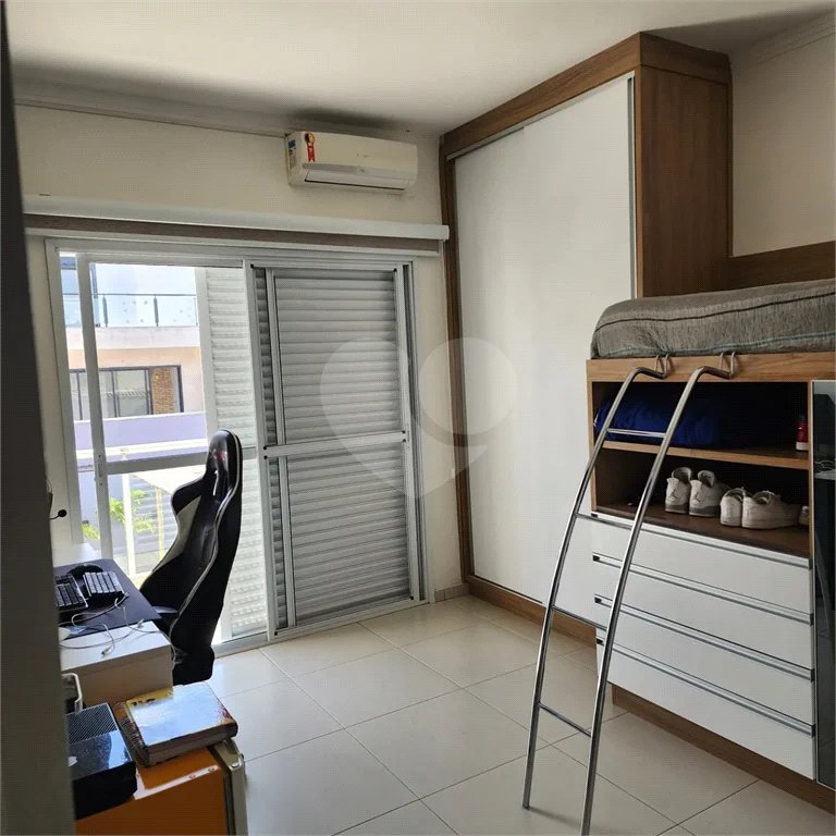 Casa à venda com 4 quartos, sendo 1 suíte, no condomínio Ibiaram1, Itupeva - SP