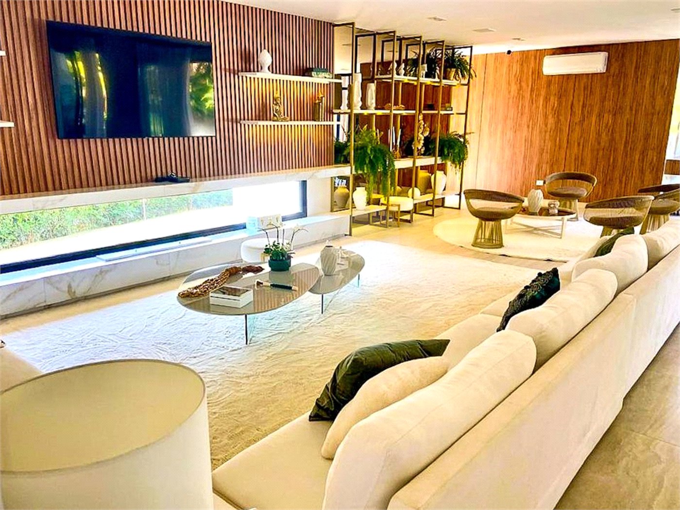 Casa à venda com 4 suítes no condomínio Lago Azul Residencial e Golfe, Araçoiaba da Serra - SP