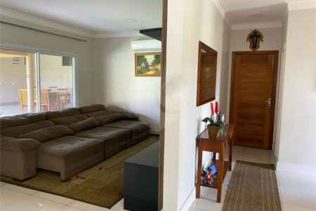 Casa à venda com 4 quartos, sendo 3 suítes, no condomínio Primavera, Salto - SP