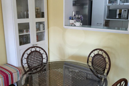 Apartamento à venda com 3 quartos, sendo 1 suíte, em Santo Amaro, São Paulo, SP