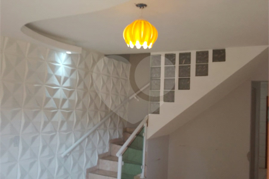 Casa à venda com 2 quartos no condomínio Residencial Armênia, Ferraz de Vasconcelos - SP