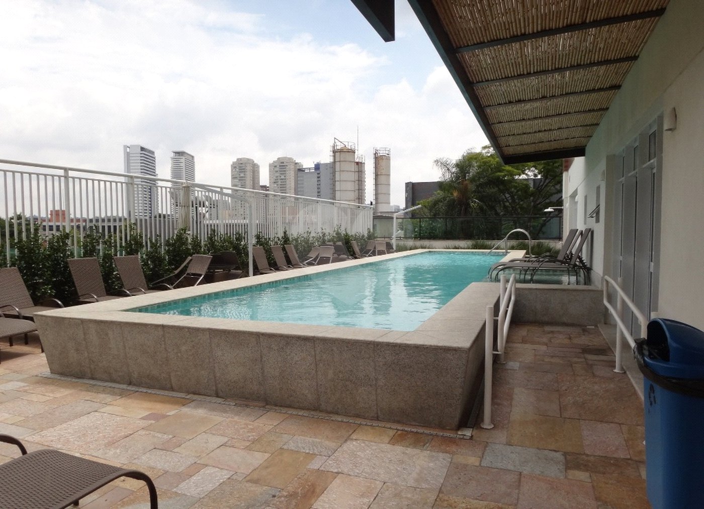 Apartamento à venda com 2 quartos, sendo 1 suíte,  em Jardim Caravelas, São Paulo, SP