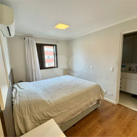 Cobertura à venda com 3 quartos, sendo 1 suíte, em Vila Mariana, São Paulo, SP