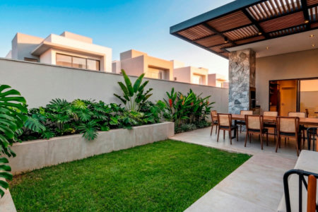 Casa à venda com 2 quartos, sendo 1 suíte,  no condomínio Terra Ville, Três Lagoas - MS