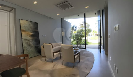 Casa à venda com 4 suítes no condomínio Alphaville Nova Esplanada 1, Votorantim - SP