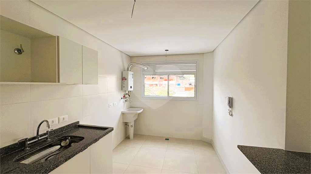 Apartamento à venda com 2 quartos, sendo 1 suíte, no Centro, Sorocaba, SP
