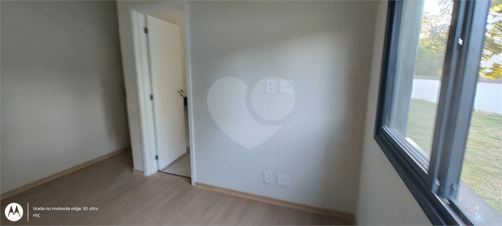 Casa à venda com 3 suítes no condomínio Reserva Ybyra, Atibaia - SP