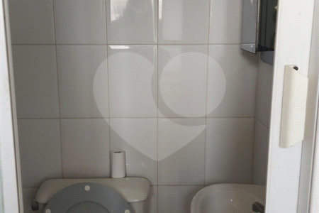 Apartamento à venda com 3 quartos, sendo 1 suíte,  em Vila Parque Jabaquara, São Paulo, SP