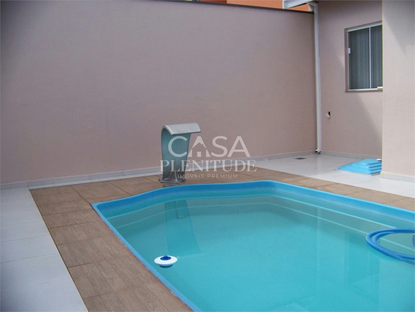 Casa em condomínio à venda com 3 quartos, sendo 1 suíte, em Aparecidinha, Sorocaba, SP