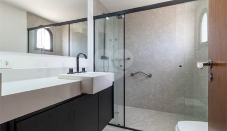 Apartamento à venda com 3 quartos, sendo 1 suíte,  em Brooklin, São Paulo, SP