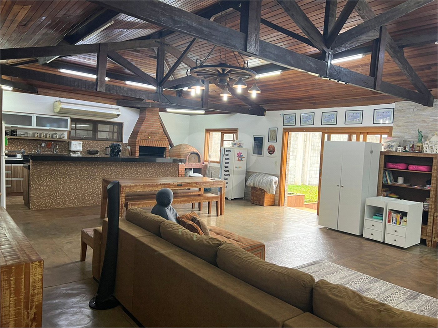 Chácara à venda com 10 quartos, sendo 16 suítes, em Chácaras do Pinhal (pinhal), Cabreúva, SP