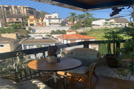 Apartamento à venda com 3 suítes em Vila Sônia, São Paulo, SP