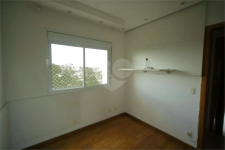 Apartamento à venda com 3 quartos, sendo 1 suíte, em Vila Lusitânia, São Bernardo do Campo, SP