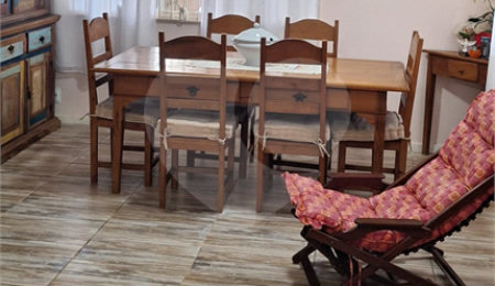 Casa à venda com 3 quartos, sendo 1 suíte,  em Condomínio Flamboyant-b, Atibaia, SP