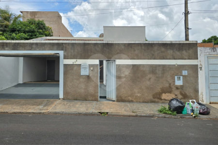 Casa à venda com 2 quartos, sendo 1 suíte, em Vila Suconasa, Araraquara, SP