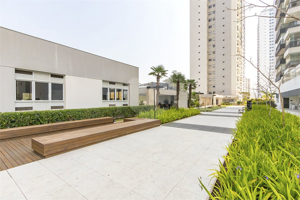 Apartamento à venda com 3 quartos, sendo 1 suíte,  em Jardim Caboré, São Paulo, SP