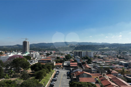 Apartamento à venda com 3 quartos, sendo 1 suíte, em Alvinópolis, Atibaia, SP